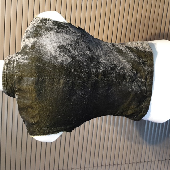 Size 10 sleeveless corset vest, tailored to accentuate waist & bust,cotton lined - Picture 6 of 15